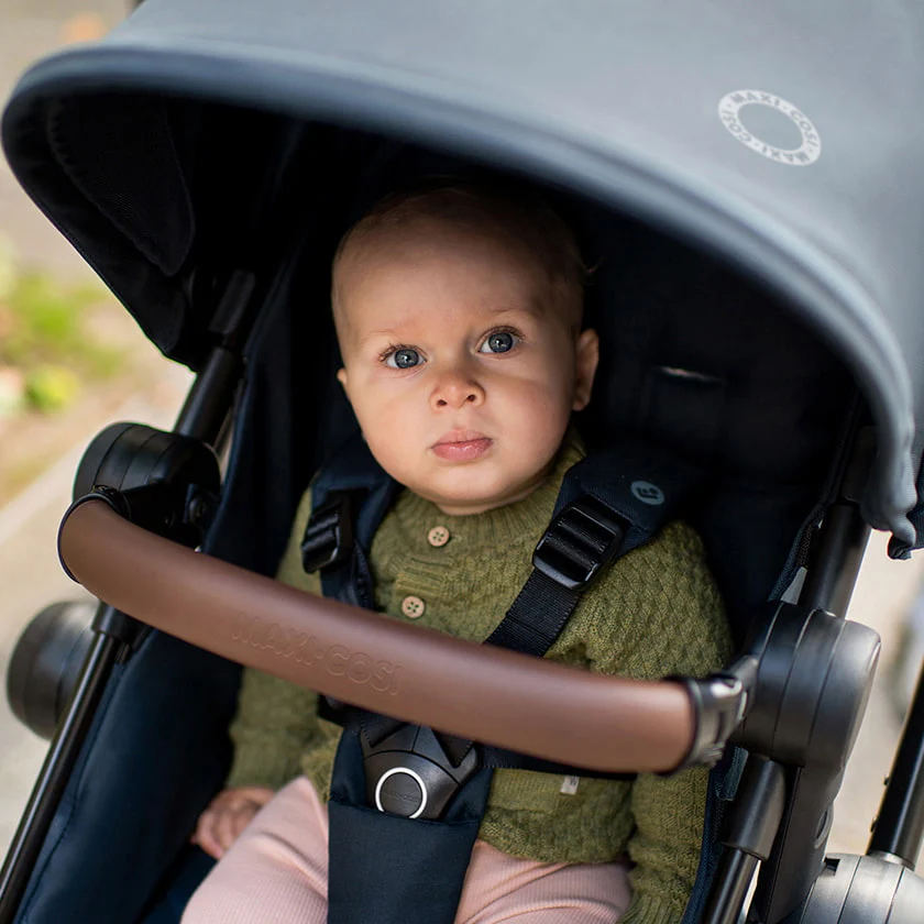 Coche Travel System Zelia 3 Essential – Graphite | Maxi Cosi